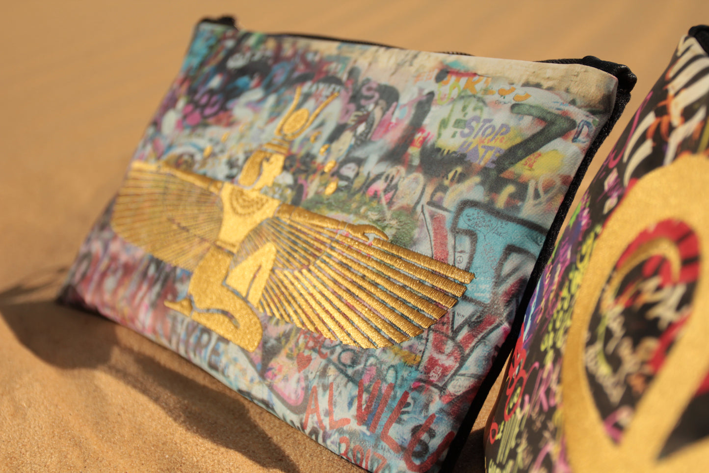 'Goddess of the Sky' Clutch